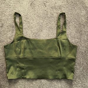 New with Tags…Aritzia bustier. Size 2XL